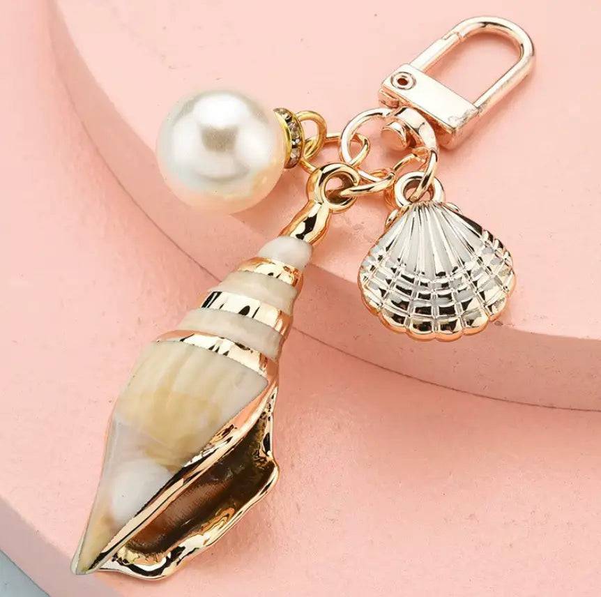 New Creative Conch Tassel Keychains Fashionable Plastic And School Bags