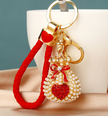 Fendiz Cute Creative Alloy Crystal Heart Shape Keychain