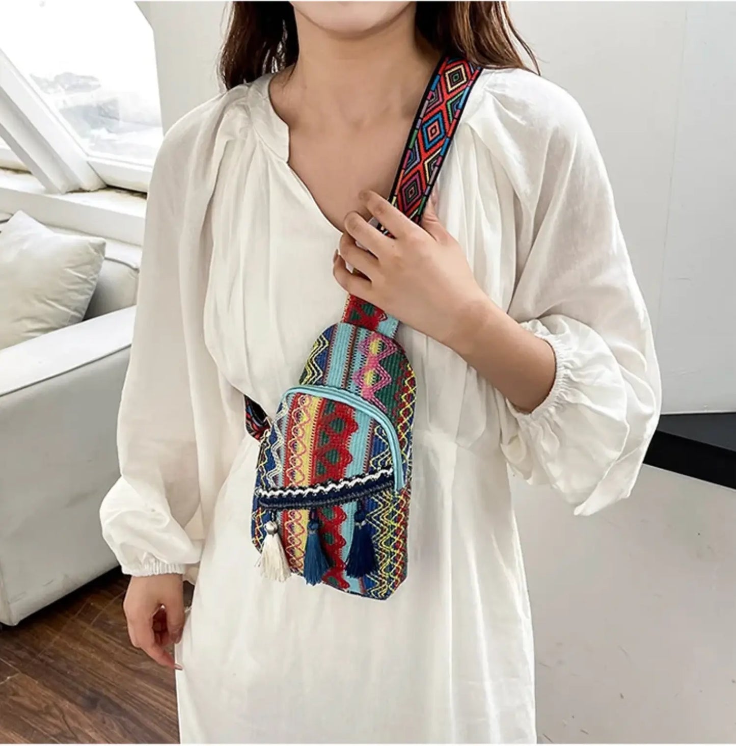 New Ladies Fanny Pack Boho Messenger Bag Fashion Tassel Ethnic Crossbody Chest Bag for Women