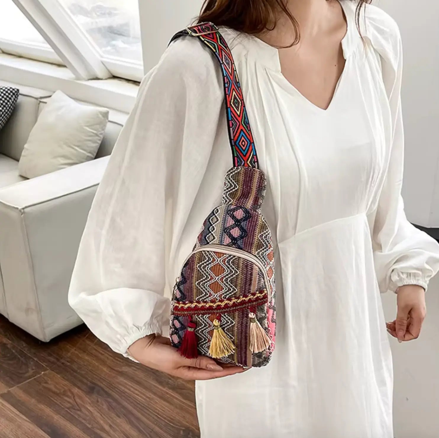 New Ladies Fanny Pack Boho Messenger Bag Fashion Tassel Ethnic Crossbody Chest Bag for Women