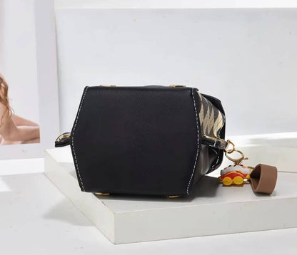 fashionable bag versatile Crossbody Messenger Bag Single Shoulder Mini Vertical Mobile Bag