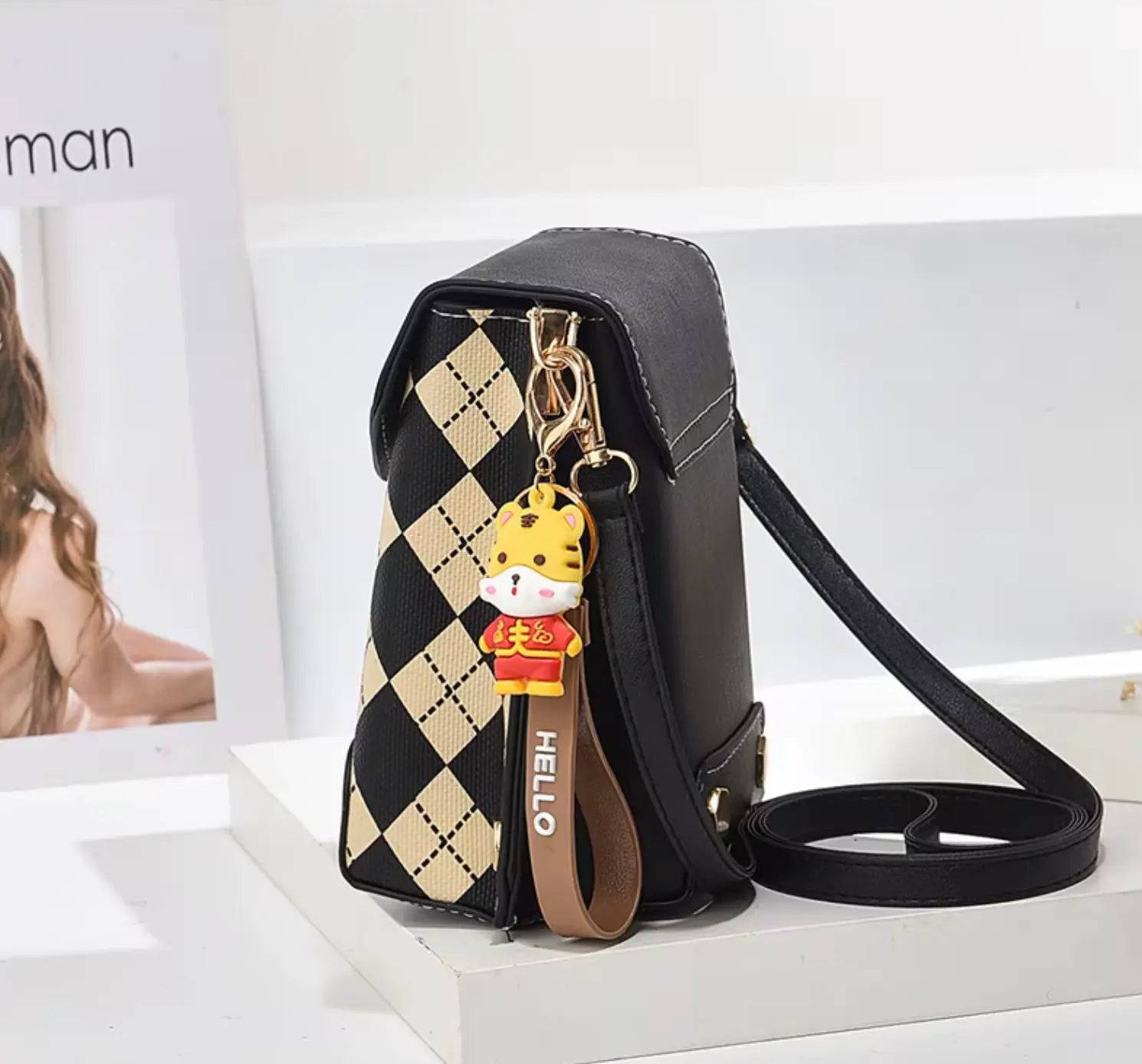 fashionable bag versatile Crossbody Messenger Bag Single Shoulder Mini Vertical Mobile Bag