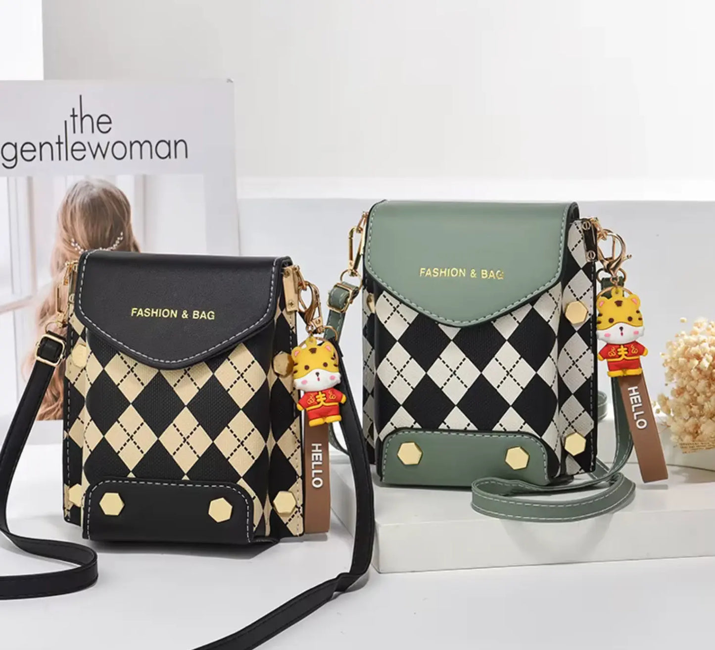 fashionable bag versatile Crossbody Messenger Bag Single Shoulder Mini Vertical Mobile Bag