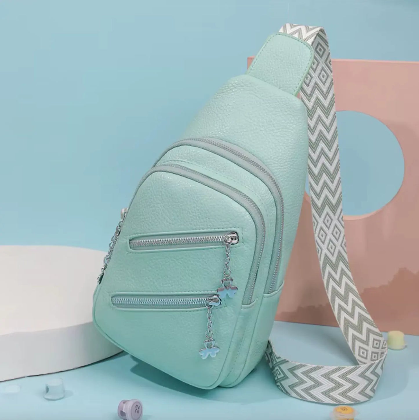 Fendiz Sling Bag Cross Body Bag Trendy Leather Crossbody Purse Chest Bag with Adjustable Guitar Strap for Travel