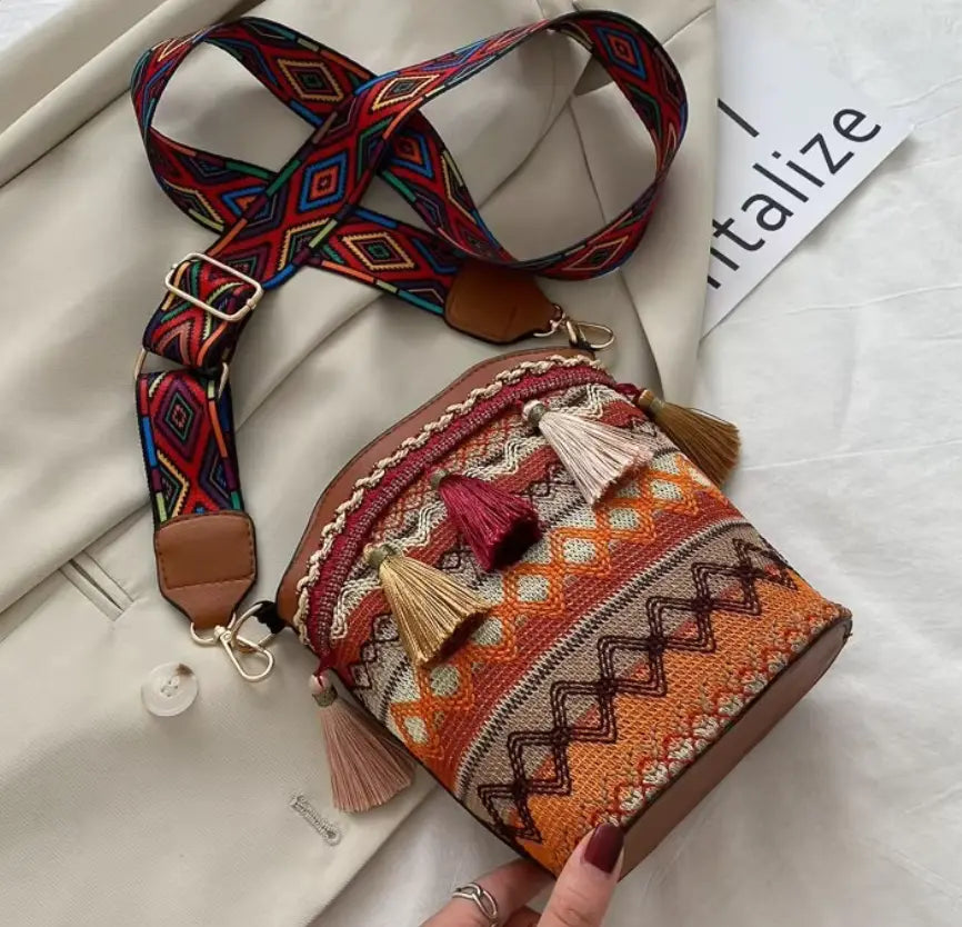 Ethnic Bucket Bags Weave Hobo PU Tassel Shoulder Bags Retro Women Fringe Bohemian Handbag