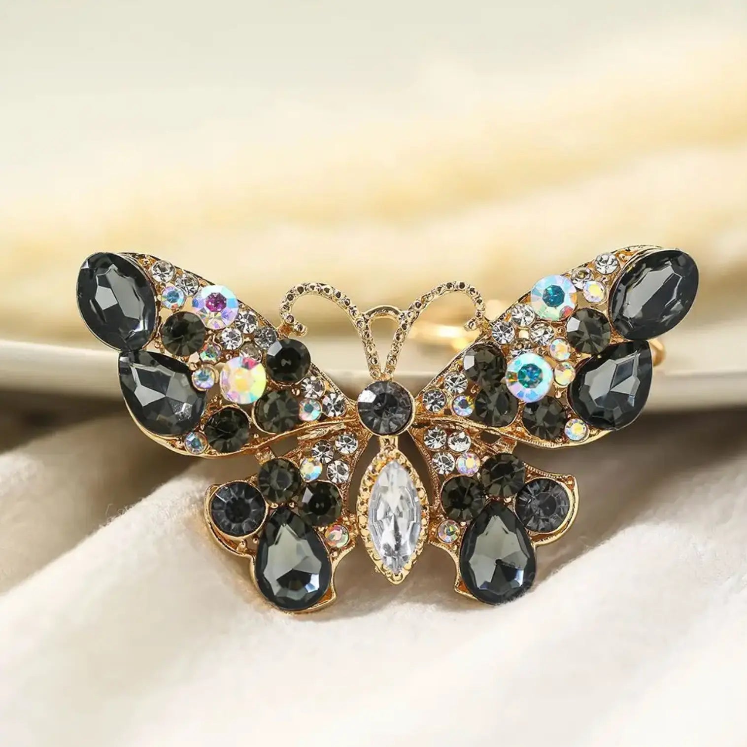 New Bling Butterfly keychain Crystal Rhinestone, Car Keys and Bag Charm