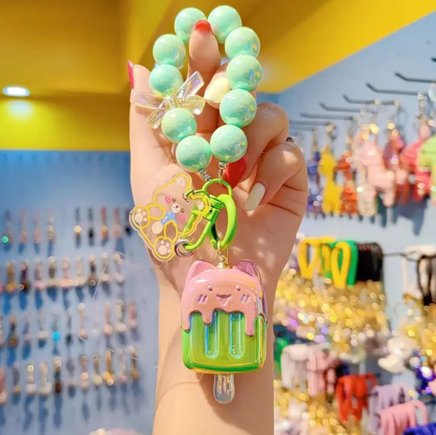 Lilangda New Bag Pendant Accessories Candy Colored Acrylic Ice Cream Beaded Keychains