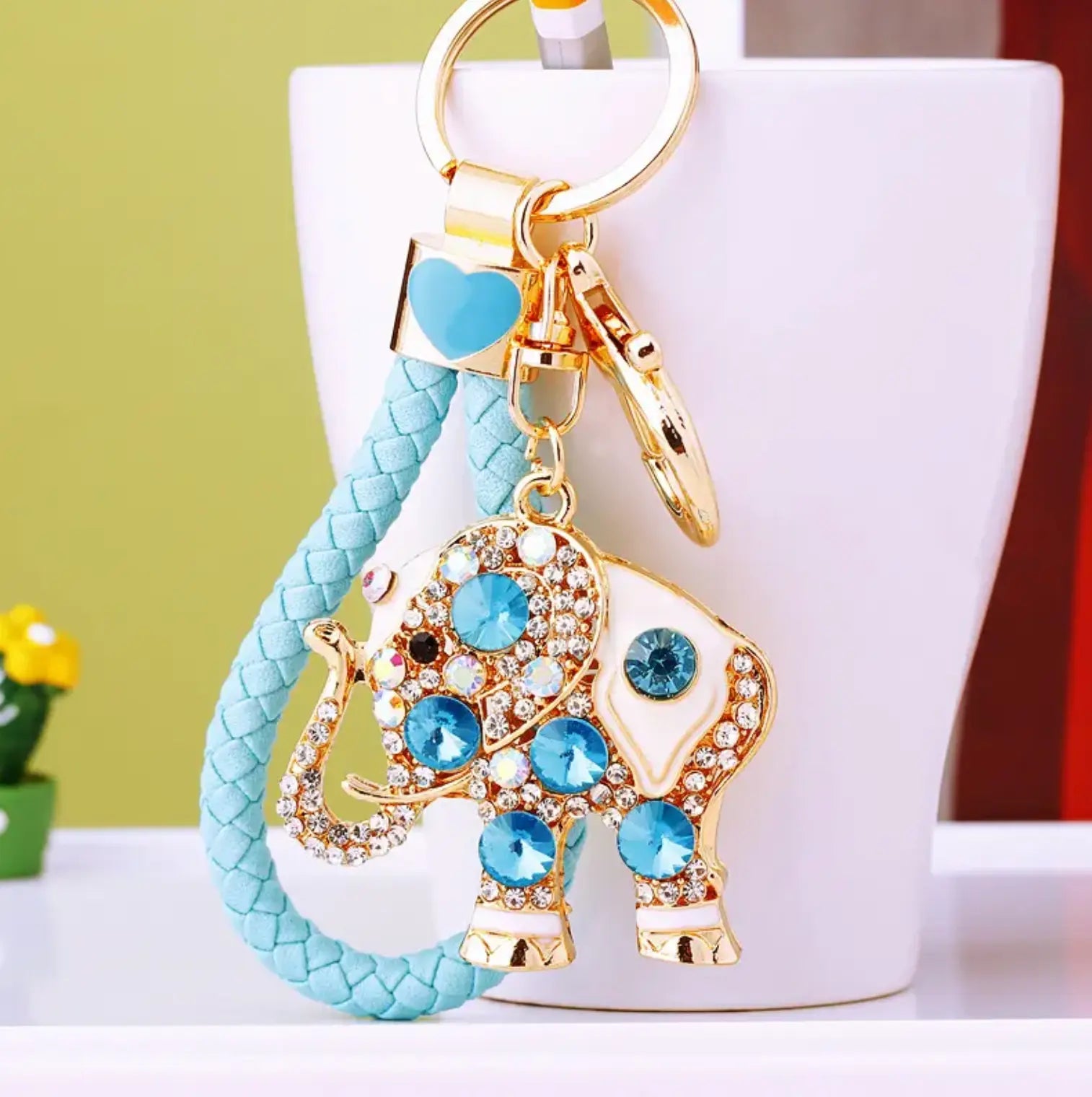 New Cute Metal Elephant Keychain with Crystal Rhinestone Bag Keychain