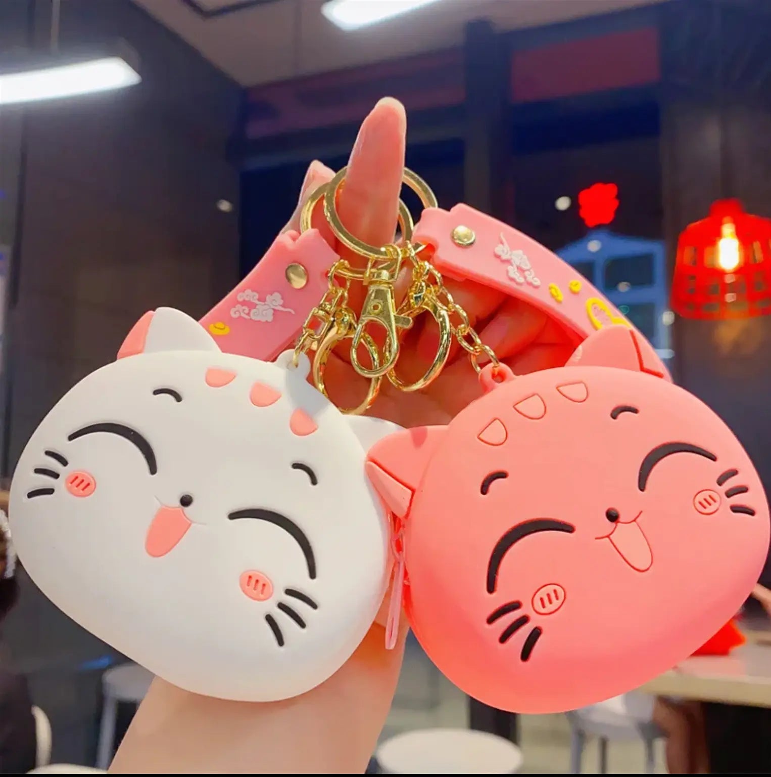 New Fendiz cat keychain Mini Kawaii Maneki Neko Keychain Wallet Coin Purse Keychain