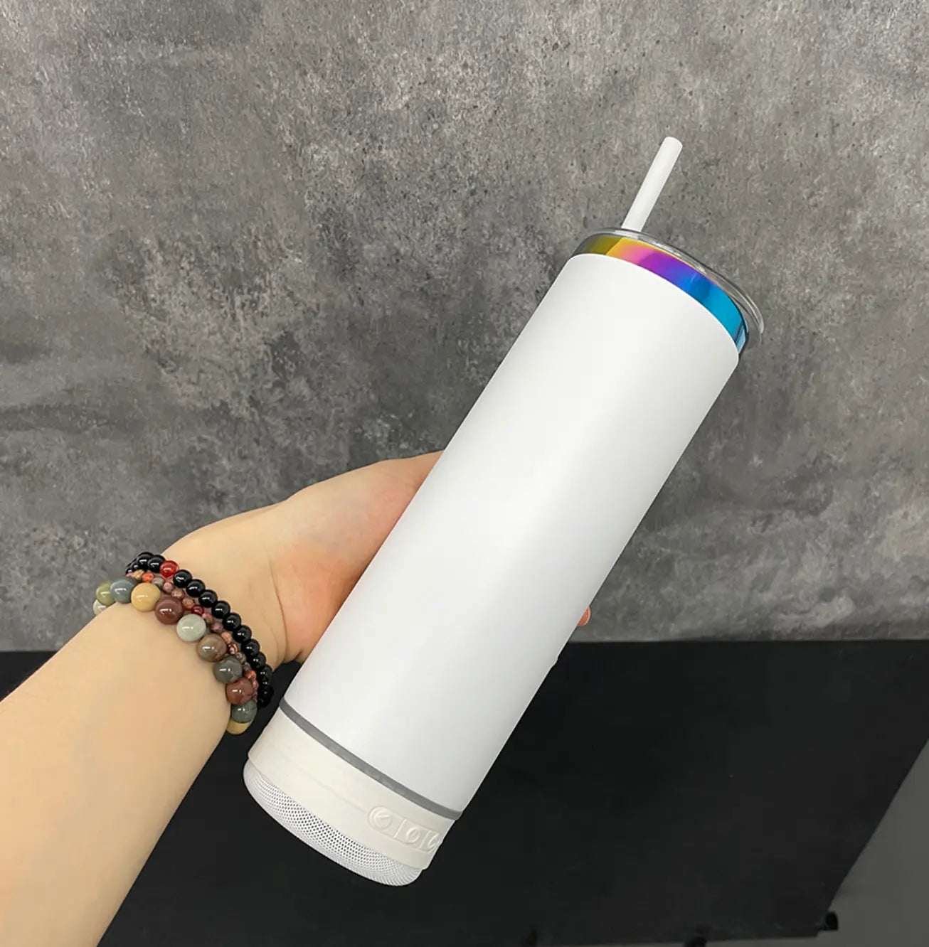 New Fendiz Music Speaker Mug Tumbler with Straw and Lid, 20oz Sublimation Skinny Stainless Steel Double Wall Tumbler